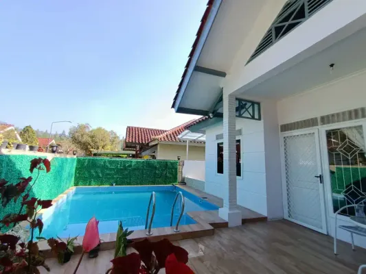 Villa E1B Sisil Kota Bunga - Villa di Puncak