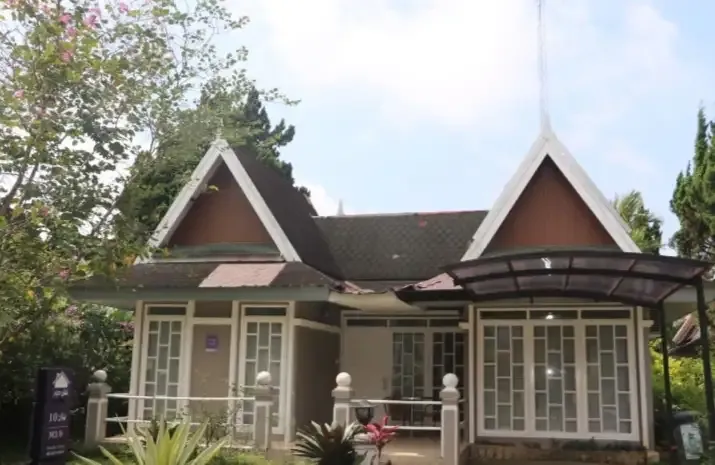 Villa M3-8 Kota Bunga