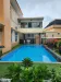 Villa Tropis Kota Bunga