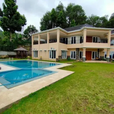 Villa Raja 2 Cisarua