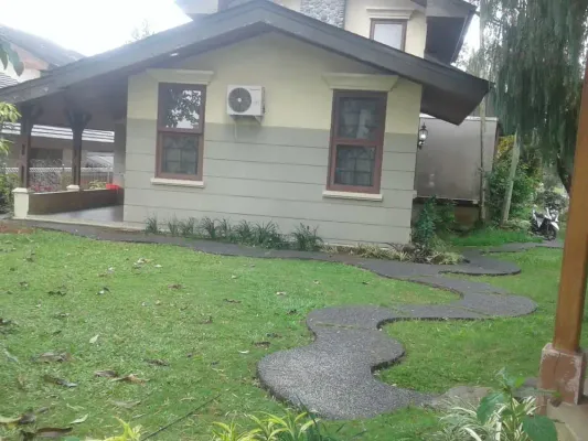 Villa Q2-6 Kota Bunga - Villa di Puncak