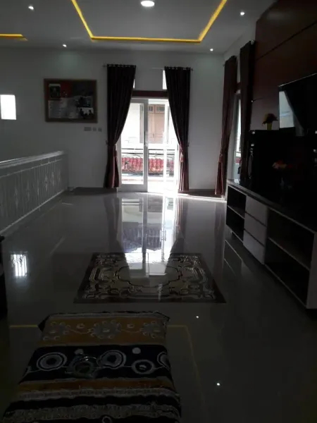 Galeri Full