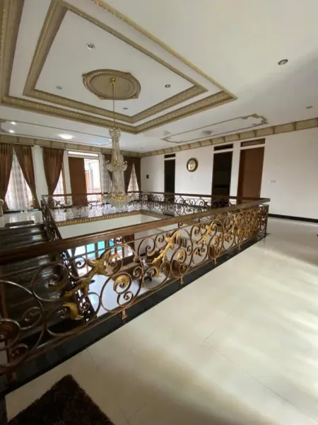 Galeri Full