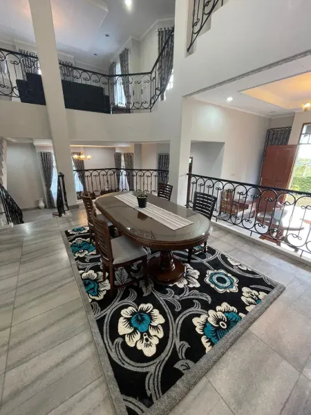 Galeri Full